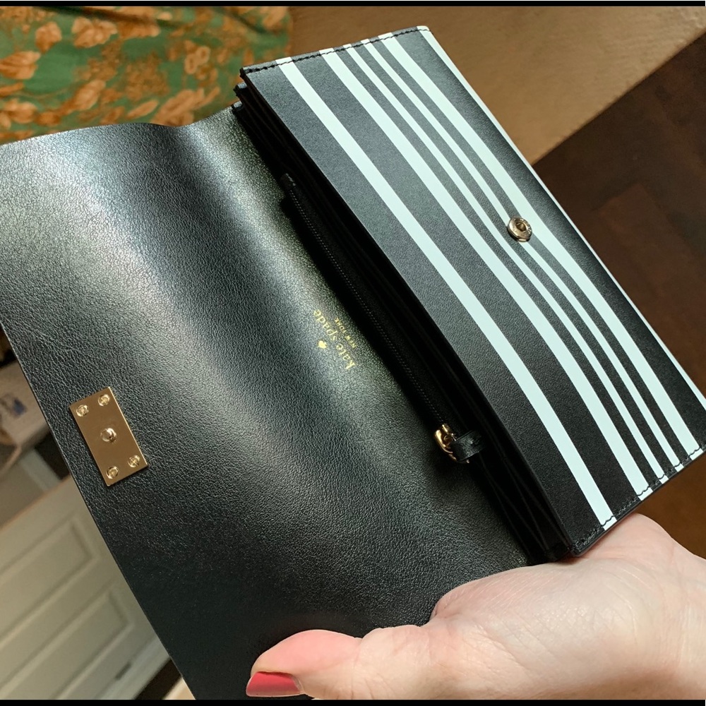 Kate Spade - Picture 2 of 4